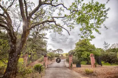 Image de Sonoma County Wine Country Ranch House - une escapade paisible avec Amazing Views