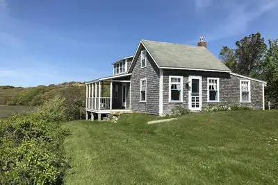 Image de Dans le village de Menemsha - Sunset House