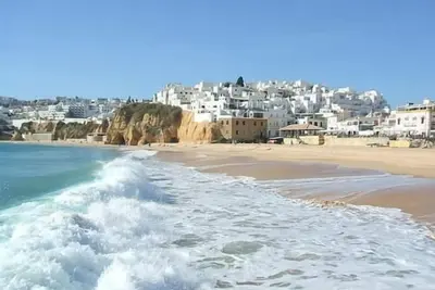 Image de Beau condo - Centre d'Albufeira à quelques pas des plages et du restaurant