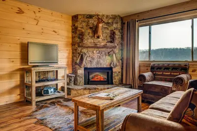 Image de Remodelé pour ressembler à un Mountain Lodge!
