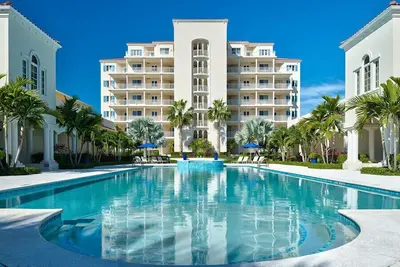 Image de Le Venetian sur Grace Bay - 102! 40% de rabais sur tout l'automne: du 1er septembre au 19 décembre 2019!