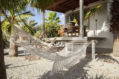 Image de Kas Mai - Maison Bonairian originale au milieu de la belle Kunuku