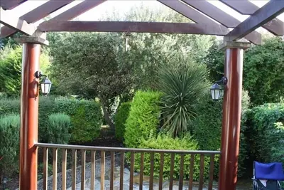 Image de Xclsve Hstric Sburb Clontarf, Clse 5k Dtwn N Bch Bay Rst Bar