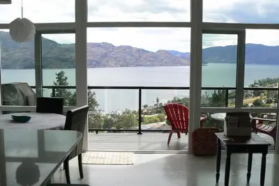 Image de Privé, vue imprenable sur le lac / la montagne, bain à remous, des couples parfaits s'évadent.
