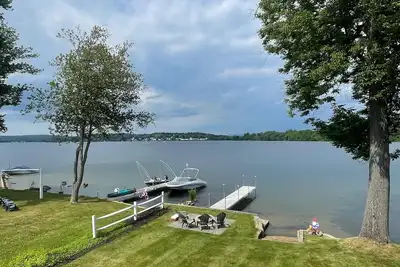 Image de Belle maison au bord du lac, parfaitement situé min. au ski, au shopping et à manger
