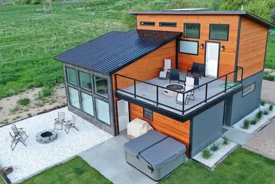 Image de Maison de montagne moderne à Apple Hollow