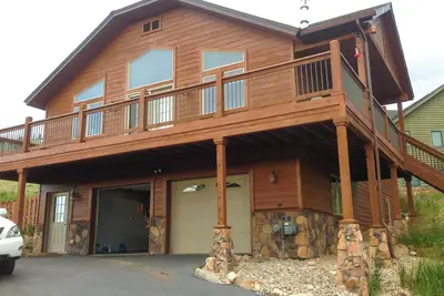 Image de Près de Sol Vista & Granby Ranch 4 Br / 3 Ba. Convient 2 familles. Parfait!