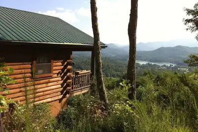 Image de À partir de 69nt $ 4 / 28-5 / 9! Fantastique 30 + Mtn Peak View, Lac Chatuge Voir Fire Pit Wifi