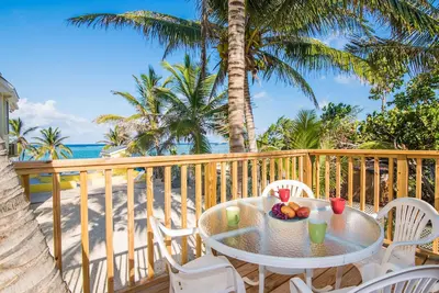 Image de 'Cottage Cayman by the Sea' White Sandy Beach - Budget Prix