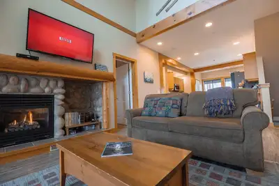 Image de This condominium is a 3 bedroom(s), 3 bathrooms, located in Kimberley, Bc.