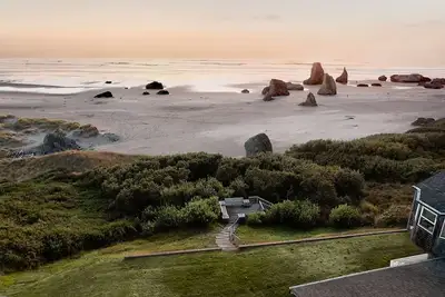 Image de Superbe Beach Front House près de Bandon Dunes Golf Resort