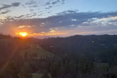 Image de Maison moderne: colline privée, vues, piscine et spa ~ 2-6 personnes