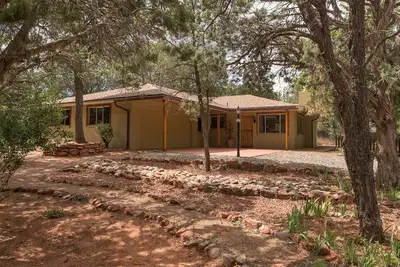 Image de Jolie Casita à Sedona - Extérieur vert et ombragé - Sentez-vous comme à la maison
