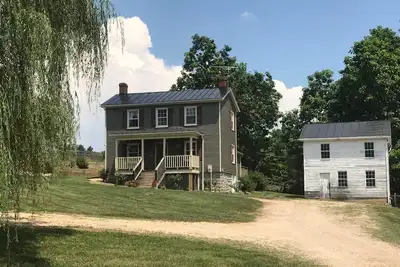 Image de La maison d'hôtes à Willow Springs Farm - emplacement central de la vallée de Shenandoah