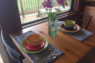 Image de Venez séjourner dans un appartement de luxe à la campagne dans une grange Amish construite!