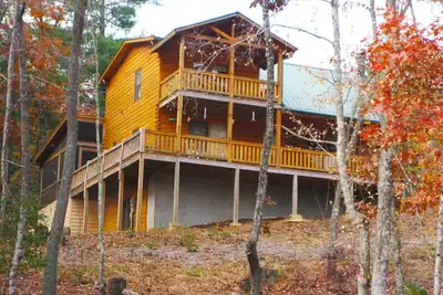 Image de Meilleure valeur! À partir de 600 $ / sem! Bear It All! Luxe et tranquillité en 1!