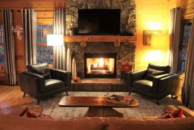 Image de Luxury Cabin Retreat. Parfait pour Family Fun ou Romantic Get Away
