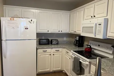 3 chambres au premier étage -17e trou - True Blue - près de la piscine - wifi