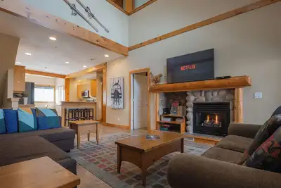 Image de This condominium is a 3 bedroom(s), 3 bathrooms, located in Kimberley, Bc.