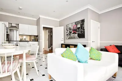 Image de London Central (Jusqu'à 8) à seulement 15 minutes de Heathrow!