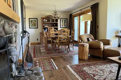 Image de Vues Teton inestimables. Dans les trembles et à quelques minutes du ski de classe mondiale!
