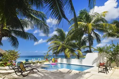 Image de Villa Sol Haa, villa exclusive en bord de mer avec piscine, climatisation, personnel et adapté aux enfants