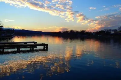Image de Hacienda sur le lac Lbj avec vue panoramique et tout nouvel ascenseur à bateaux!