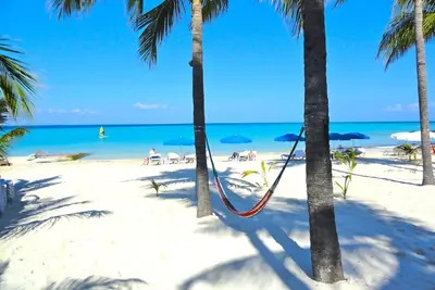 Image de Deluxe Beachfront condo rez de chaussée n ° 9 à Nautibeach