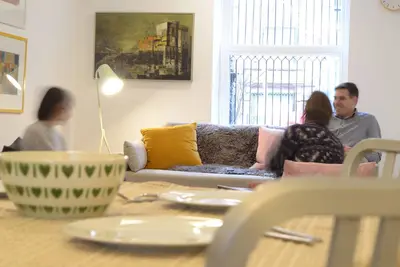 Image de Terrifiant! Appartement moderne au coeur de Harlem.