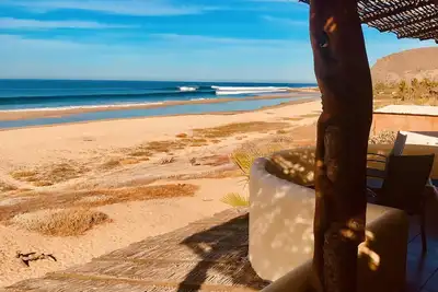 Image de Accueil en bord de mer Ă San Pedrito Surf Break