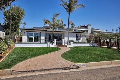 Image de Beach House avec vue sur l'océan et la plage Famille / Accès Parc