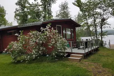 Image de Lakehouse au bord de l'eau près de Acadia And Bar Harbor