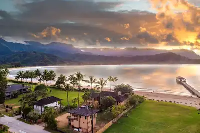 Image de Propriété face à la mer: les étapes de la plage 2bdr