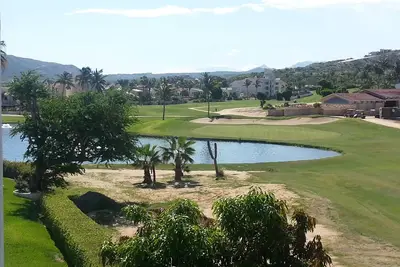 Image de Super endroit! Accès à la plage - Terrain de golf et vue sur la montagne