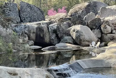 Image de Resort Feel! ! Piscine, Cascades, Etangs, Spa, Arbre De Tree, Sentiers De Randonnee