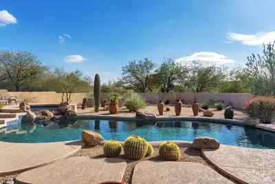 Image de Spectaculaire maison Scottsdale avec piscine privée