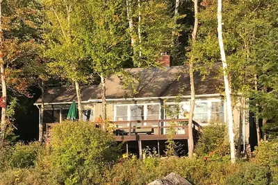 Image de Détendez-vous au Comfortable Lakeside Camp dans le nord du Vermont