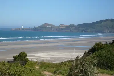 Image de \"Wow House\" - Prime Panoramic Oceanfront Home