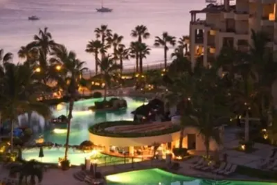 Image de Bonnes Avis! Meilleure Location Cabo! Upgraded, High Floor, View, 2Bdrm, 3Bath