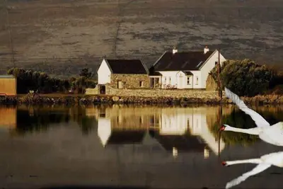 Image de Magnifique chalet en bord de mer dans le Burren
