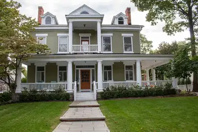 Image de Première classe, maison historique à Kerrytown