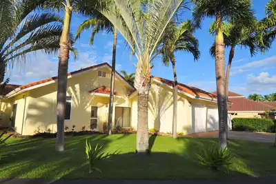 Image de 3bd 2ba Belle maison au coeur de Poipu, à distance de marche de presque tout