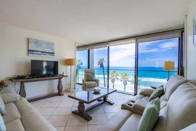 Image de Maison Oceanfront Dans La Belle Plage Du Pacifique