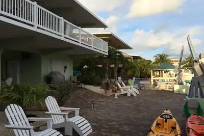 Image de Maison spacieuse à Islamorada avec quai, plage privée et rapide