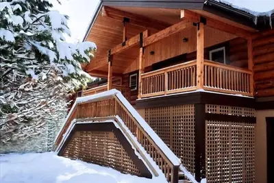 Image de Luxe Scenic le 12 Acres privé au Grand & Beautiful Natapoc Lodge