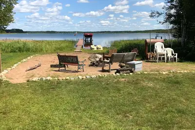 Image de Waterfront Cabin Avec Sand Beach Sur Pristine Shell Lake