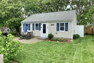Image de 3br - Perfect Location Cynthia Lane! A / C, Vélos, WiFi, Nesn!