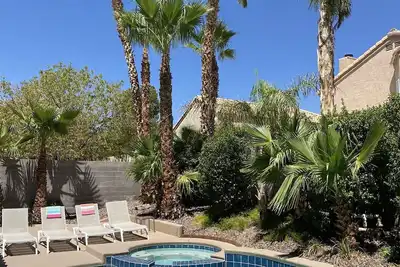 Image de Vegas! Relaxez vous et profitez! - 2 maîtres