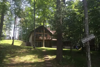 Image de Belle maison de quatre chambres au lac au coeur de Northwoods