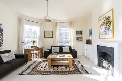 Image de Lumineux et spacieux appartement de deux chambres à Paddington!